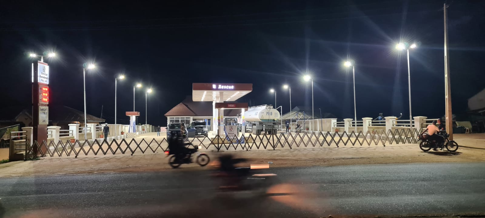 Duro Rescue forecourt floodlit at night